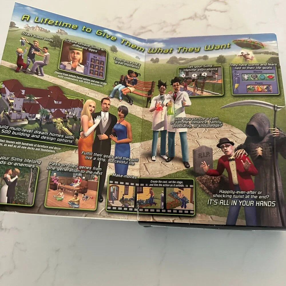 Sims 2 PC CD-ROM 4 Disk Set